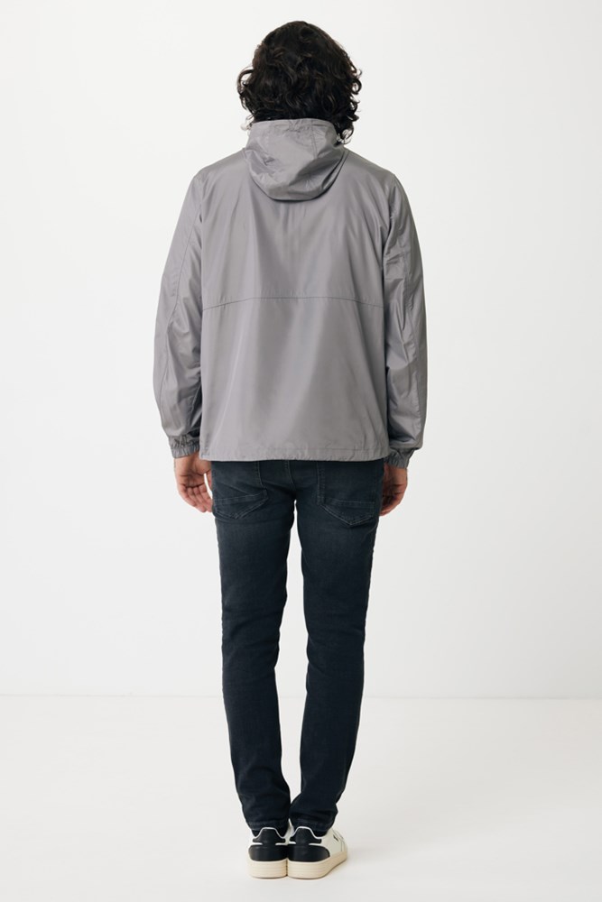 IQONIQ Logan Lightweight Jacke aus recyceltem Polyester
