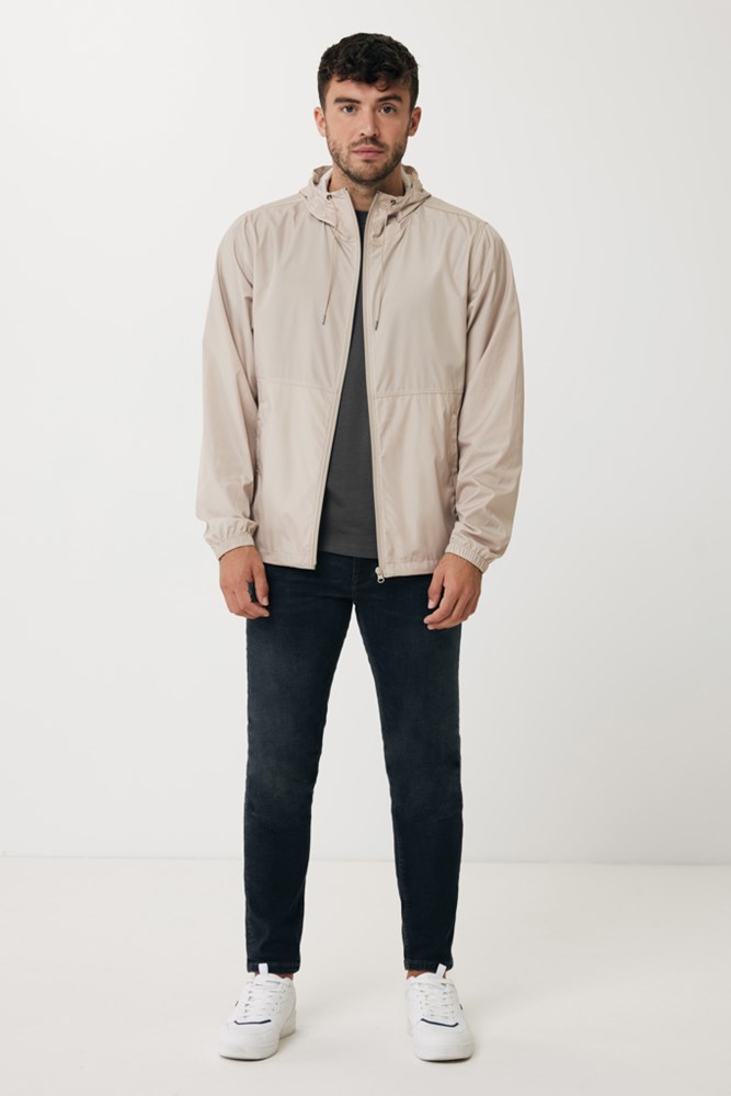 IQONIQ Logan Lightweight Jacke aus recyceltem Polyester