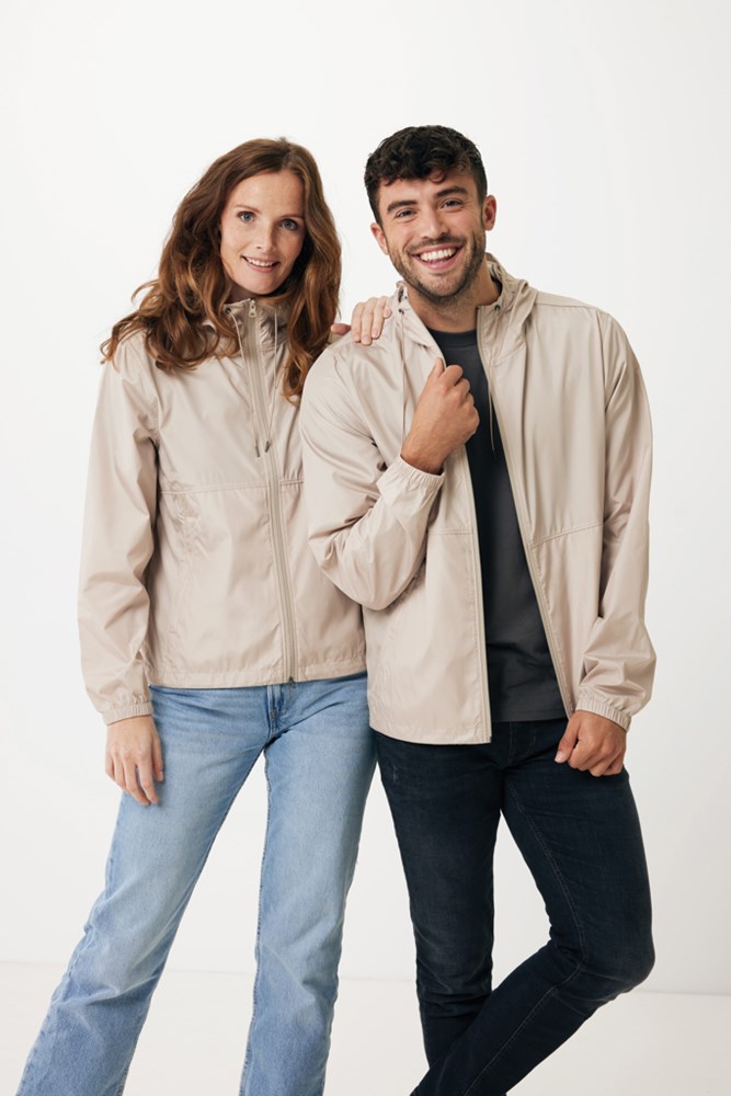 IQONIQ Logan Lightweight Jacke aus recyceltem Polyester
