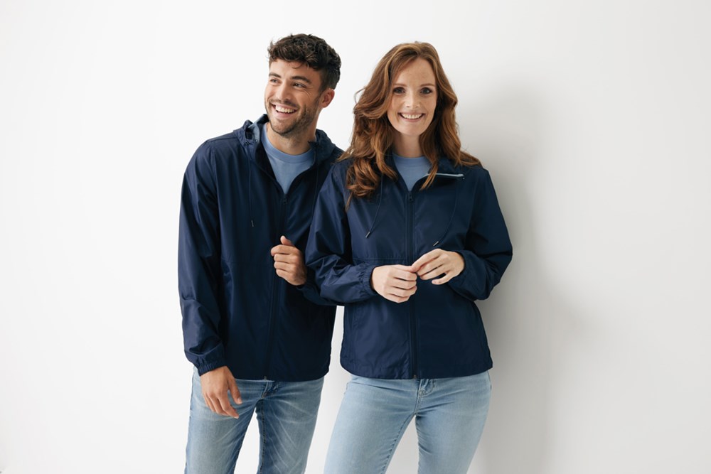 IQONIQ Logan Lightweight Jacke aus recyceltem Polyester