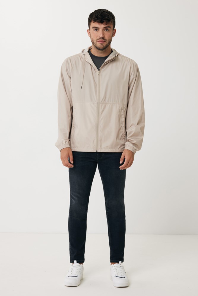 IQONIQ Logan Lightweight Jacke aus recyceltem Polyester